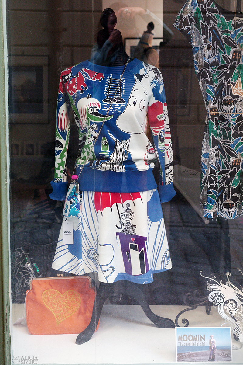 Moomin by Ivana Helsinki, Gamla Stan, Stockholm. Photo by Alicia Sivertsson.
