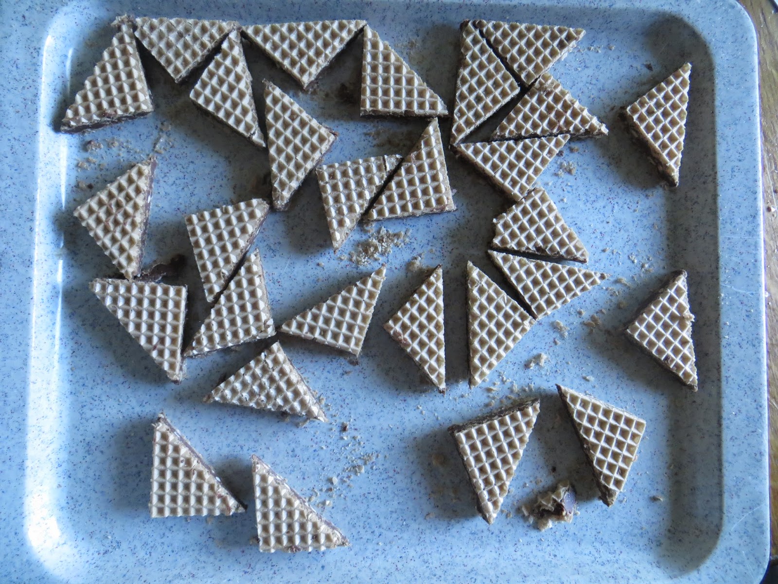 Marieke&amp;#39;s Sweet Little World: Meine Hanuta- Torte und das ...