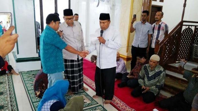 Karena Hal Ini, Satu Keluarga Tionghoa Di Medan Putuskan Masuk Islam Dan Ucapkan Syahadat