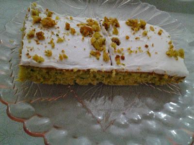 ıspanaklı yeşil kek tarifi ıspanaklı kek tarifi ıspanaklı yeşil kek tarifi