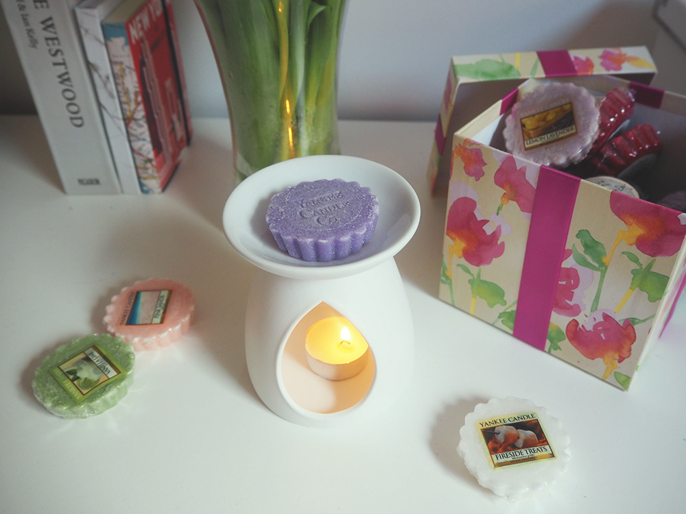 YANKEE CANDLE WAX MELTS & WARMER VIPXO