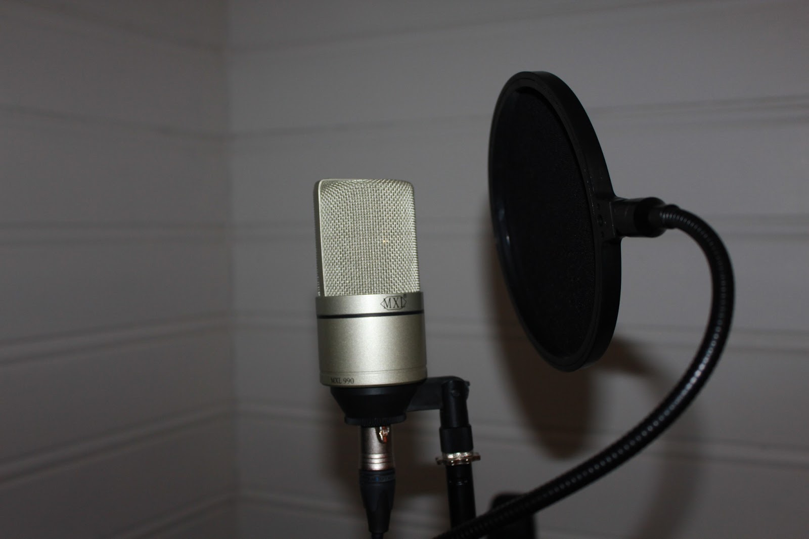 Kianul's Music Blog Review MXL 990/991 Mics
