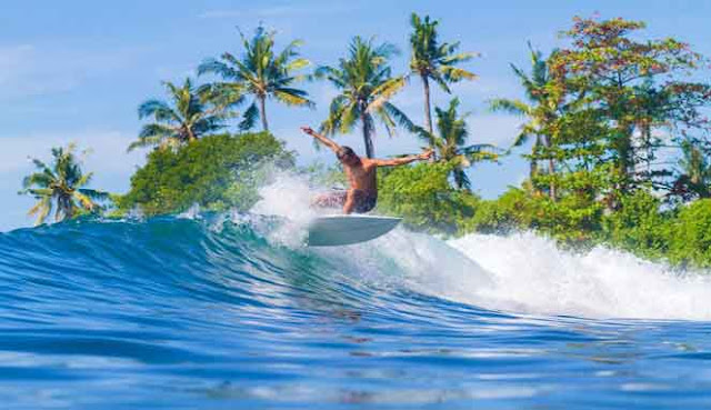 TEMPAT SURFING TERBAIK DI BALI