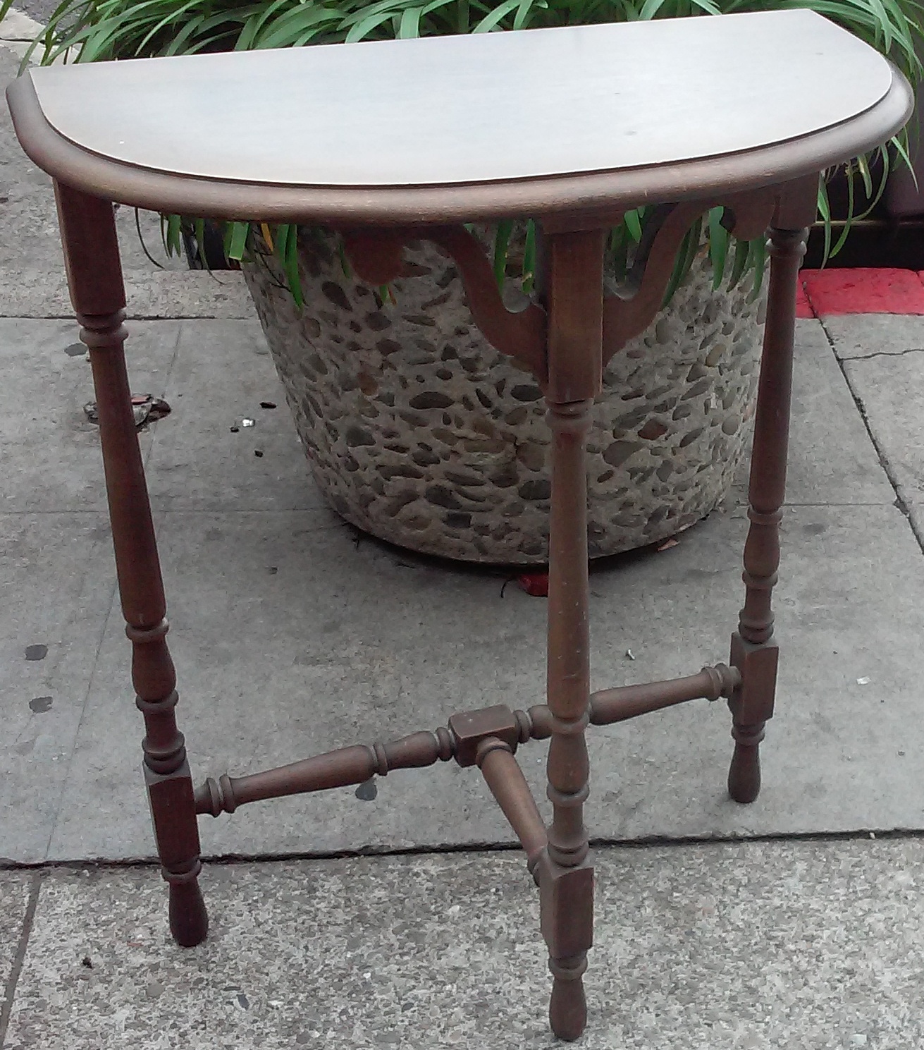 UHURU FURNITURE & COLLECTIBLES SOLD Vintage Half Moon End Table 40
