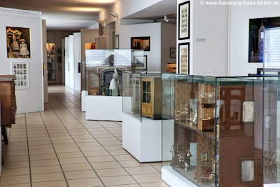 Ausstellungsraum im Puppenmuseum Falkenstein Ausstellungsraum im Puppenmuseum Falkenstein