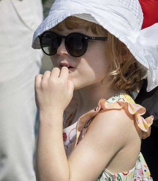 Prince Albert, Prince Jacques and Princess Gabriella. Gareth Wittstock, participated in the race. The race end at the Yacht Club de Monaco