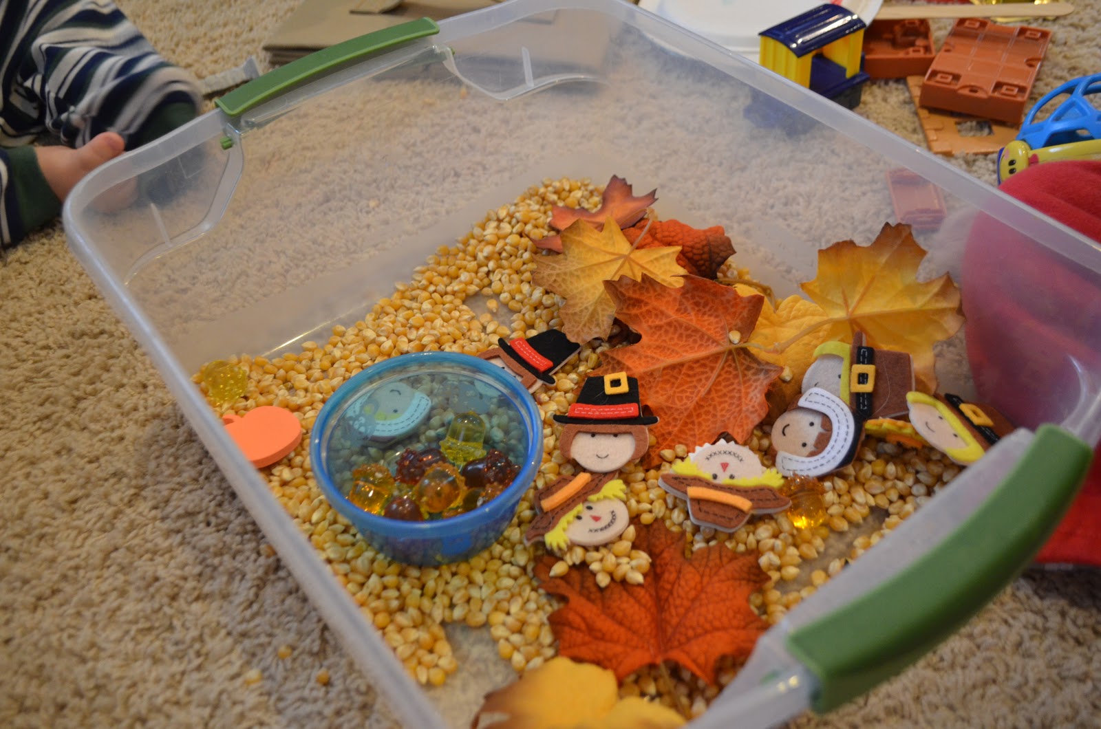 November Sensory Box