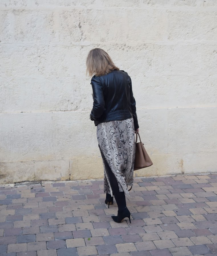 biker_y_vestido_camisero