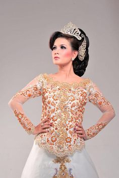 Model Gaun Kebaya yang Sedang Trend