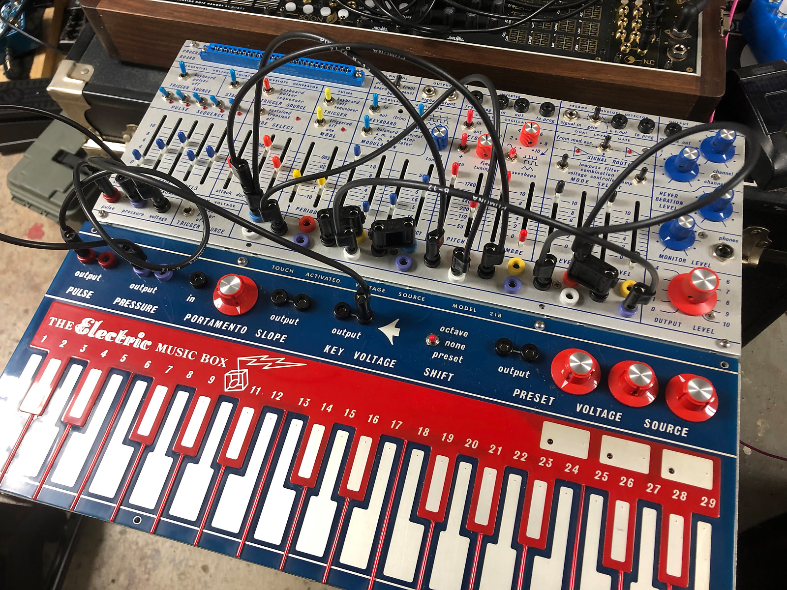 MATRIXSYNTH Buchla Music Easel Roman Clone