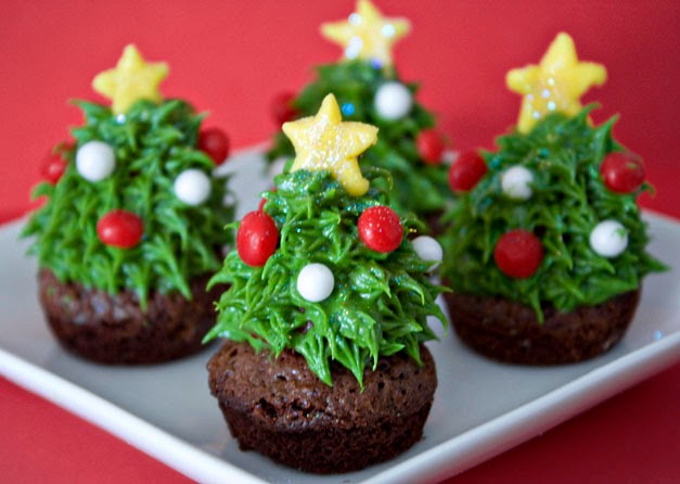 Cocina creativa de Navidad - cupcakes de chocolate y fresa - Weica's Sweet Tooth