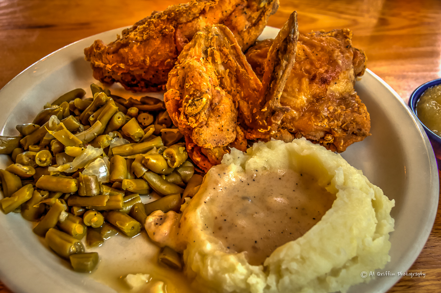 Our Eyes Upon Missouri Steve’s Family Restaurant, Lohman, MO, Minutes