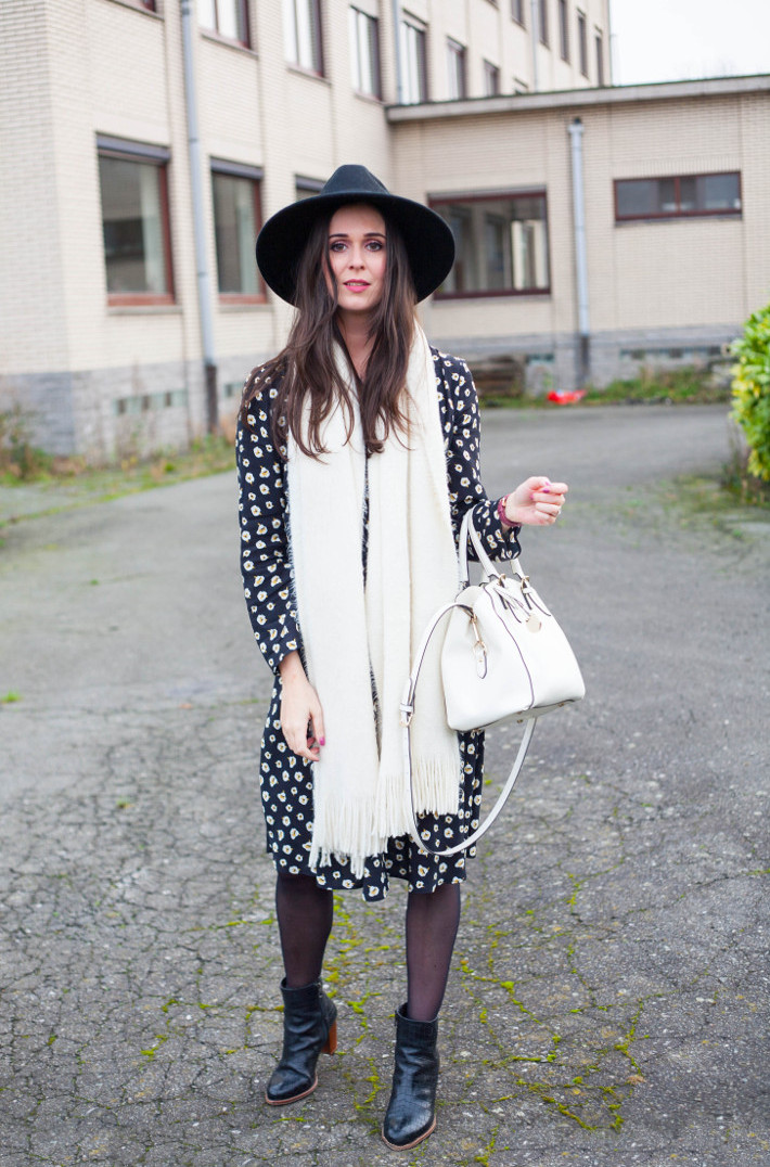 outfit: floral dress, wide brim hat, white purse