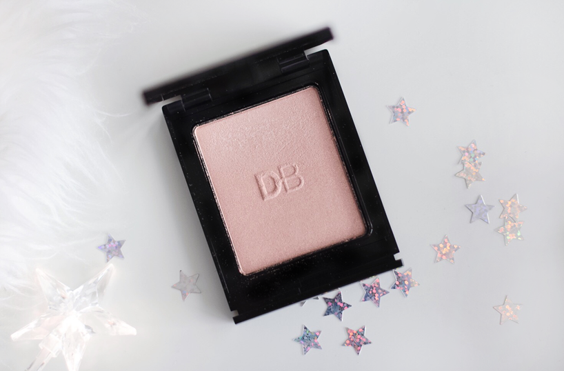 Designer Brands Enlighten Me Pressed Illuminator review swatches
