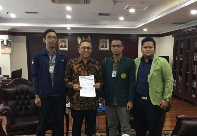 BEM Seluruh Indonesia Serukan Reformasi Jilid 2 Lewat Aksi Bela Rakyat 121 Dan Menjadi Viral Disosial Media BEM Seluruh Indonesia Serukan Reformasi Jilid 2 Lewat Aksi Bela Rakyat 121 Dan Menjadi Viral Disosial Media