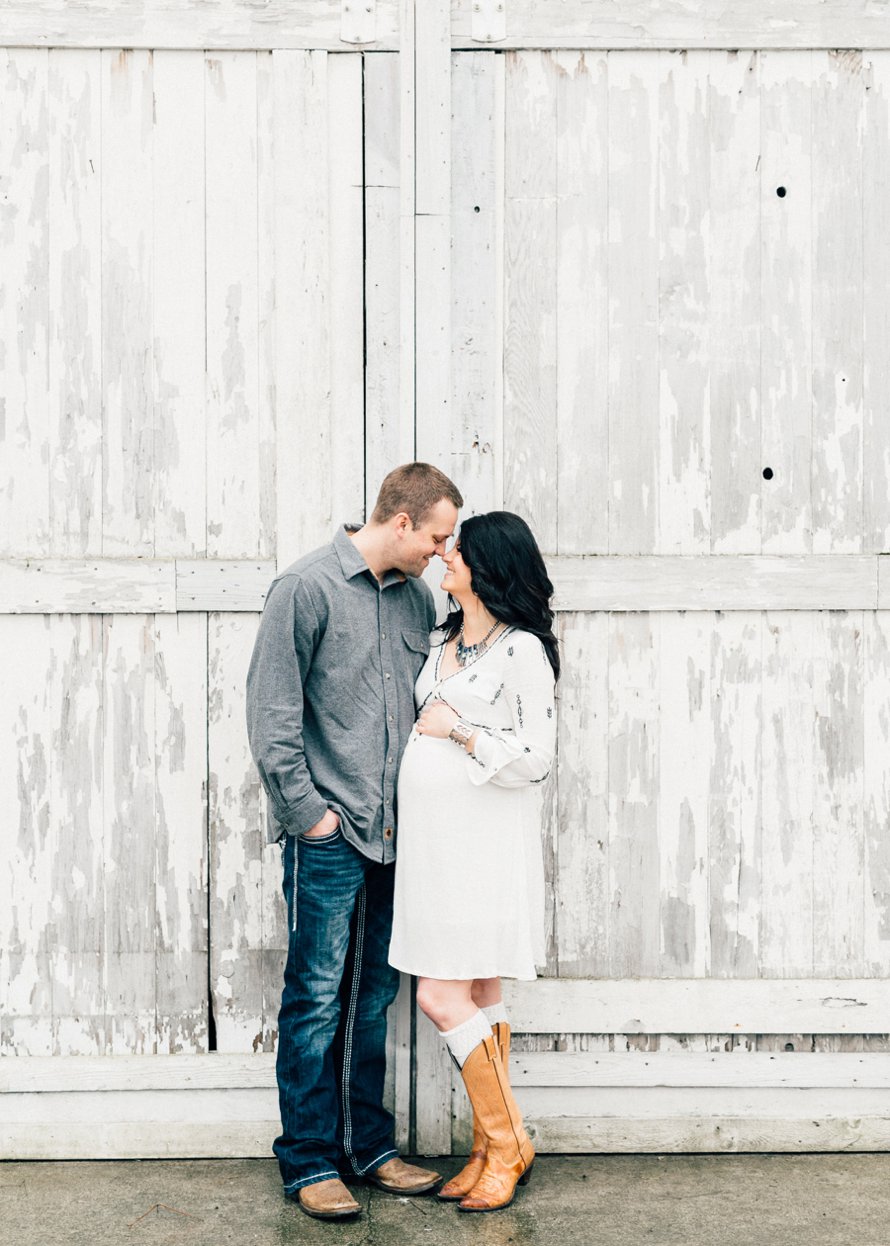 Spring Maternity Session | North Bend Photographers | Something More Photography