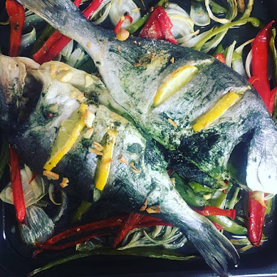 doradas al horno con verduras y algas