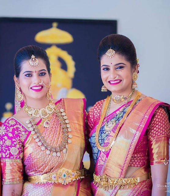 Brides in Antique South Indian Jewellery Brides in Antique South Indian Jewellery