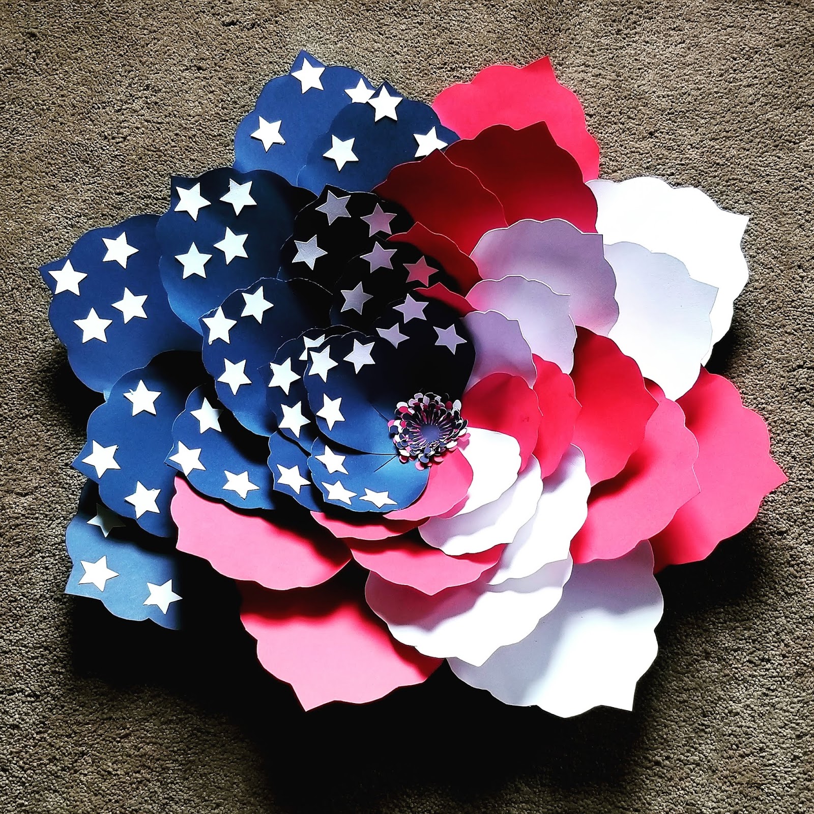 Patriotic American Flag Paper Flower (step by step with templates)