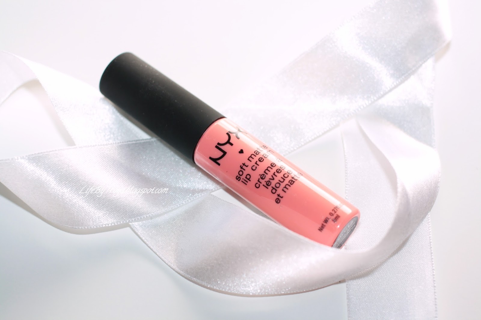 Review NYX Soft Matte Lip Cream SMLC12 Buenos Aires & NYX Lip Primer