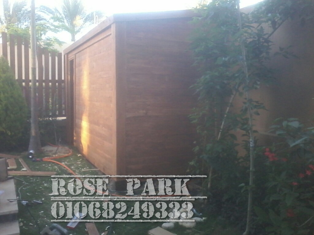 غرف خشبيه للروف