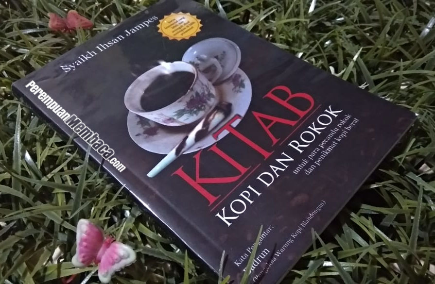 Resensi Buku Kitab Kopi dan Rokok, Syekh Ihsan Jampes