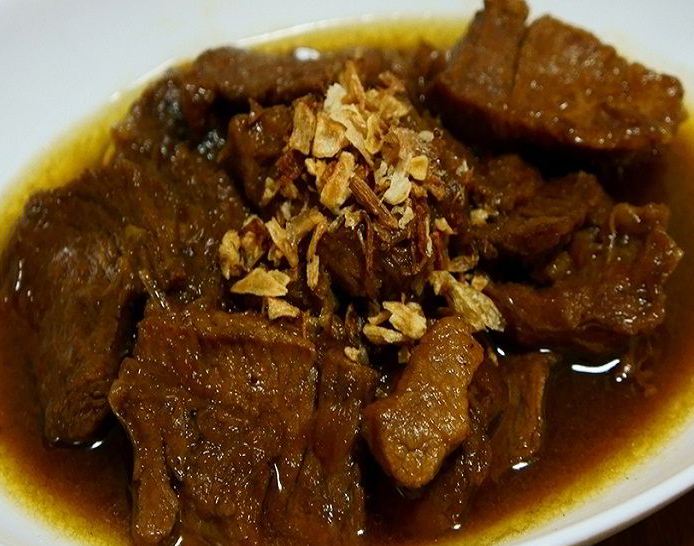 Resep Semur Daging Sapi Kecap Bango - Homecare24