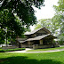The Bradley House by Frank Lloyd Wright in Kankakee, Illinois (click
here for more info)
