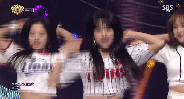 반응좋은 인기가요 우주소녀 유니폼 무대 | 인스티즈