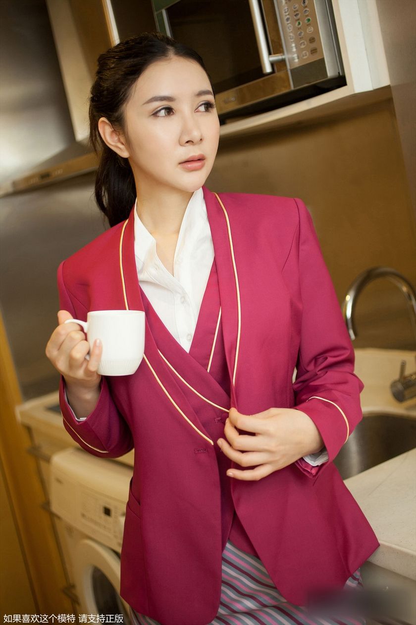 Foto Hot Pramugari Cantik Asal Cina | Kumpulan Foto Model Bugil