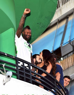 Είσαι ένας από μας! (pics)