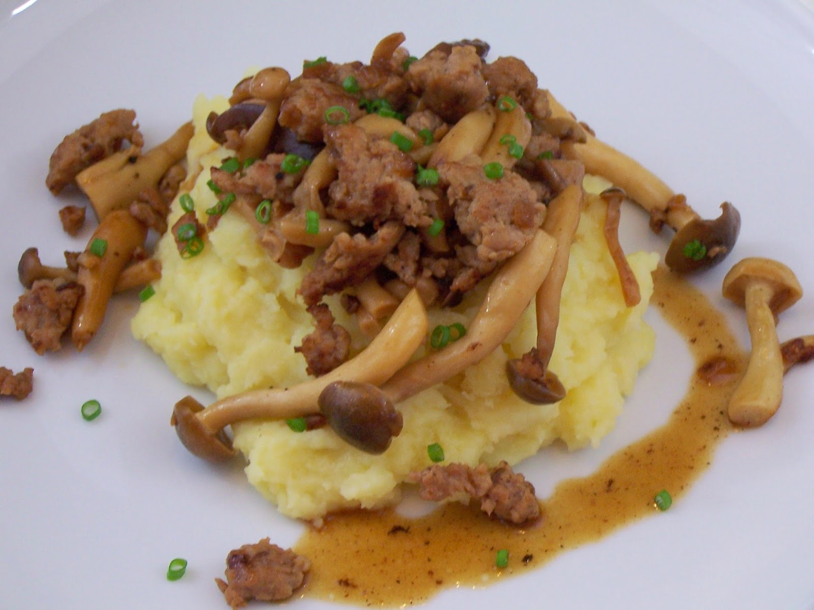 Lecker Bentos und mehr: Hack-Pilz-Ragout mit Pastinakenstampf