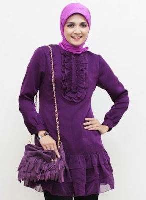 34+ Model Baju Atasan Muslim Wanita Muslimah 2017, Cantik Modis Terbaru Model baju atasan muslim wanita muslimah terbaru 34+ Model Baju Atasan Muslim Wanita Muslimah 2017, Cantik Modis Terbaru