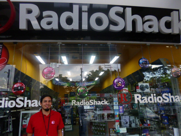 LIFE IN RICA blog: RADIOSHACK Stores in Costa Rica
