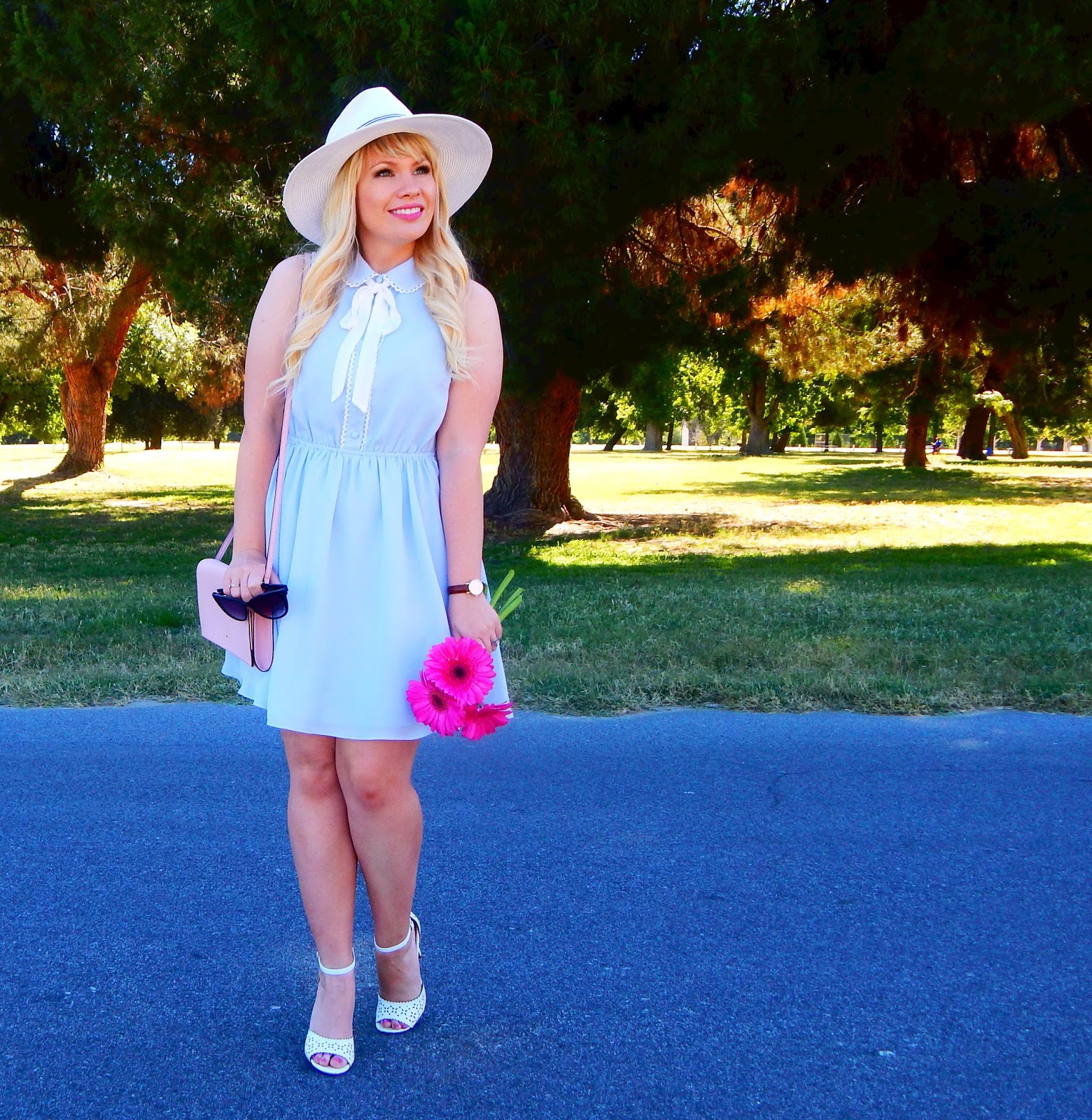 Right on Time & Friday Favorites Link Up