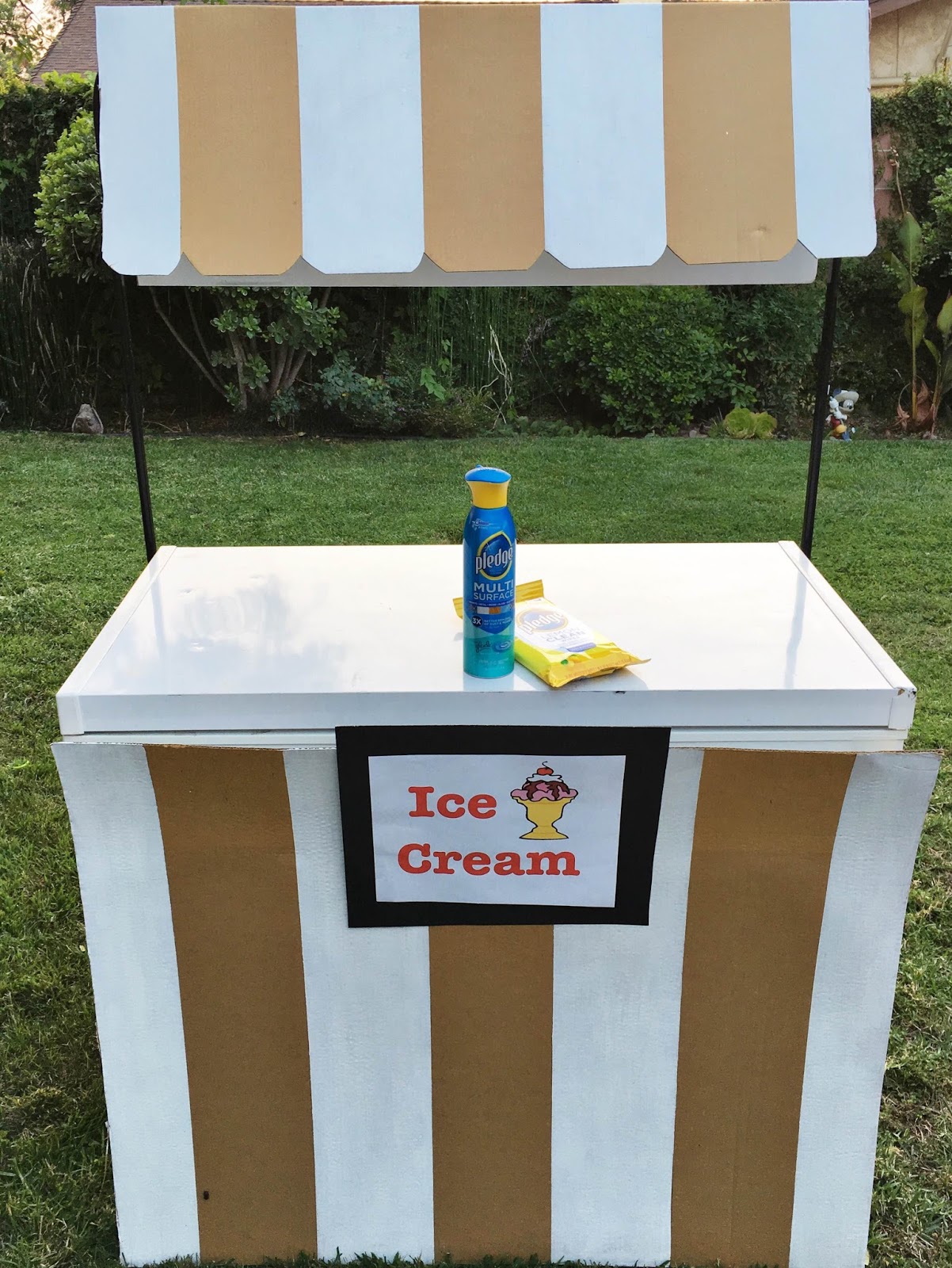Do Tell, Anabel How to Create a Vintage Ice Cream Cart Out of Your