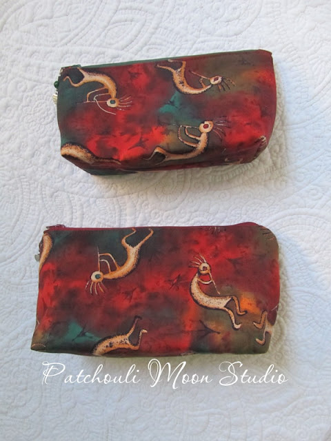 Patchouli Moon Studio~ Marilyn Zippered Cosmetic Bag
