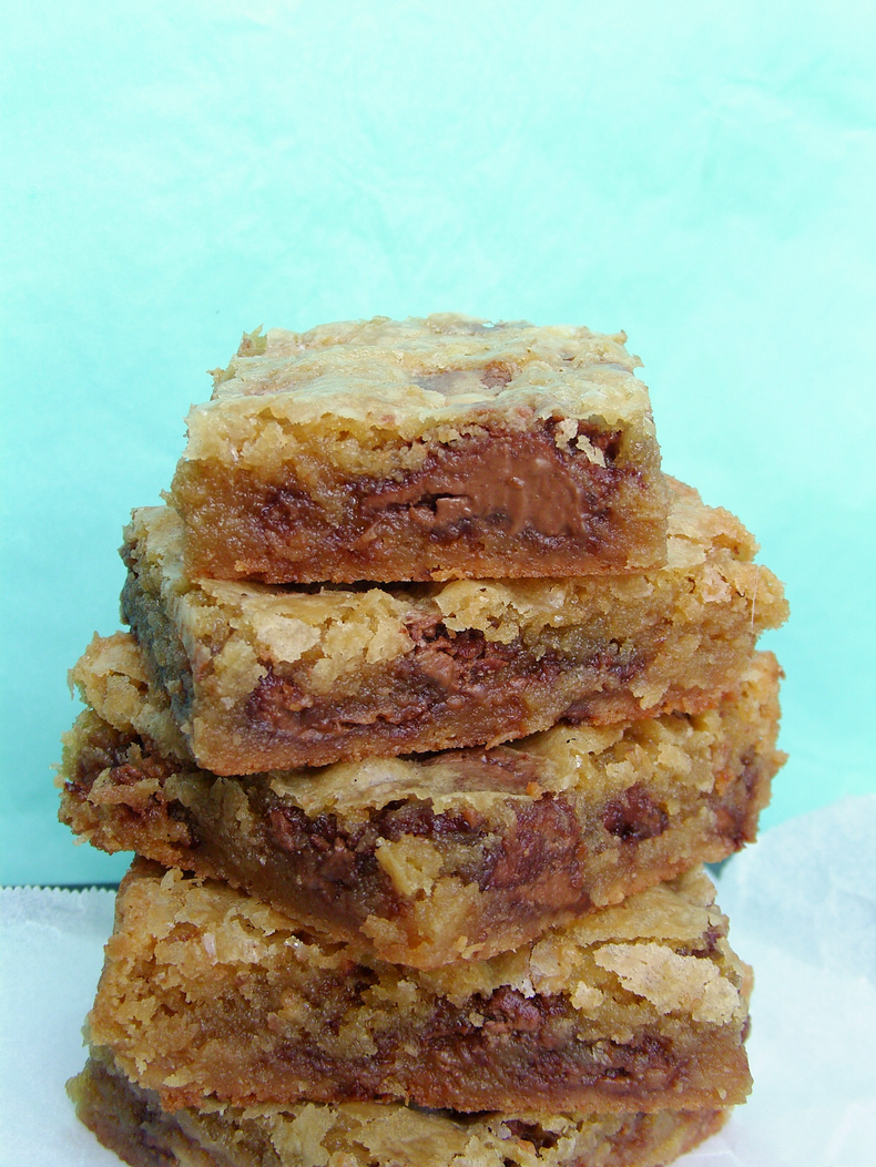 Easter Chocolate Cookie Bars easter egg cookies