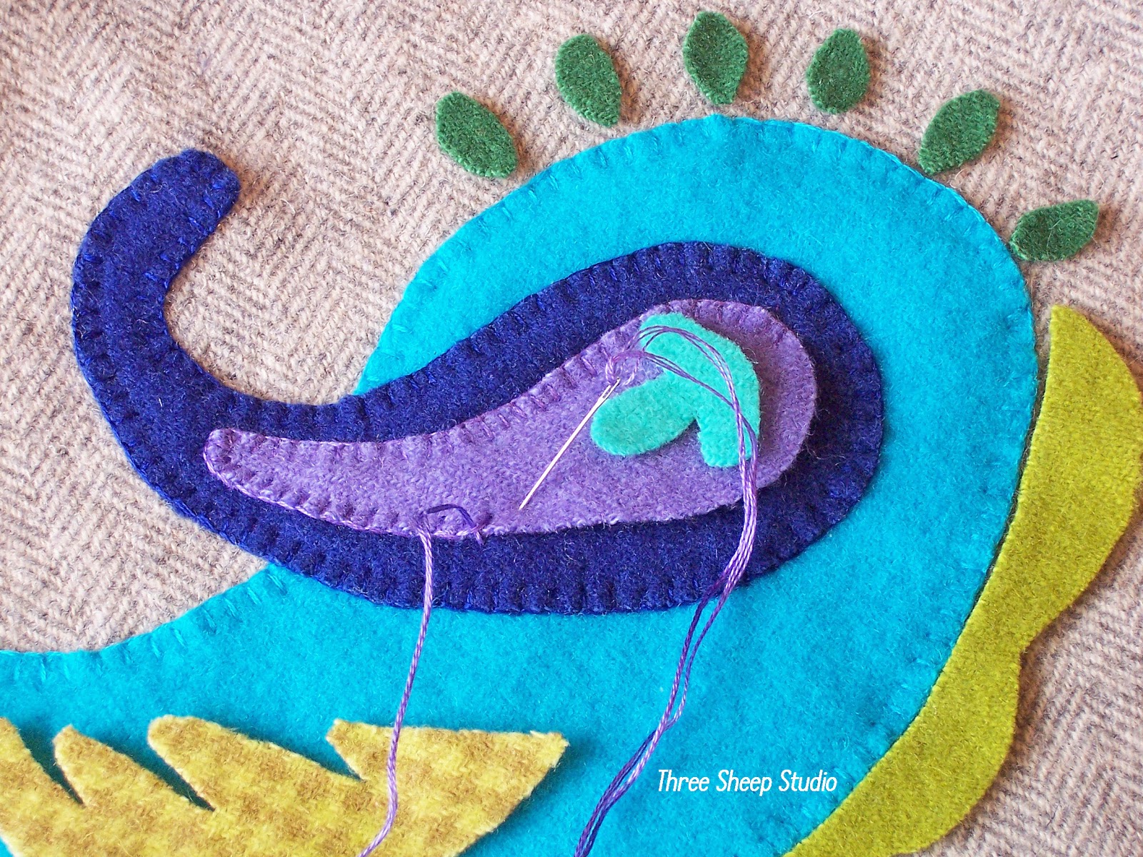 three-sheep-studio-how-to-applique-with-wool-series-part-3