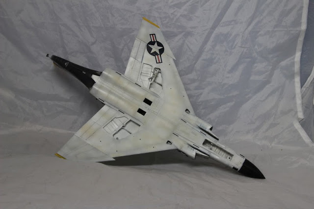 Montage pas à pas du F-4B Phantom II d'eduard au 1/48. F-4B Phantom II,Eduard 1/48, La réalisation de la décoration.