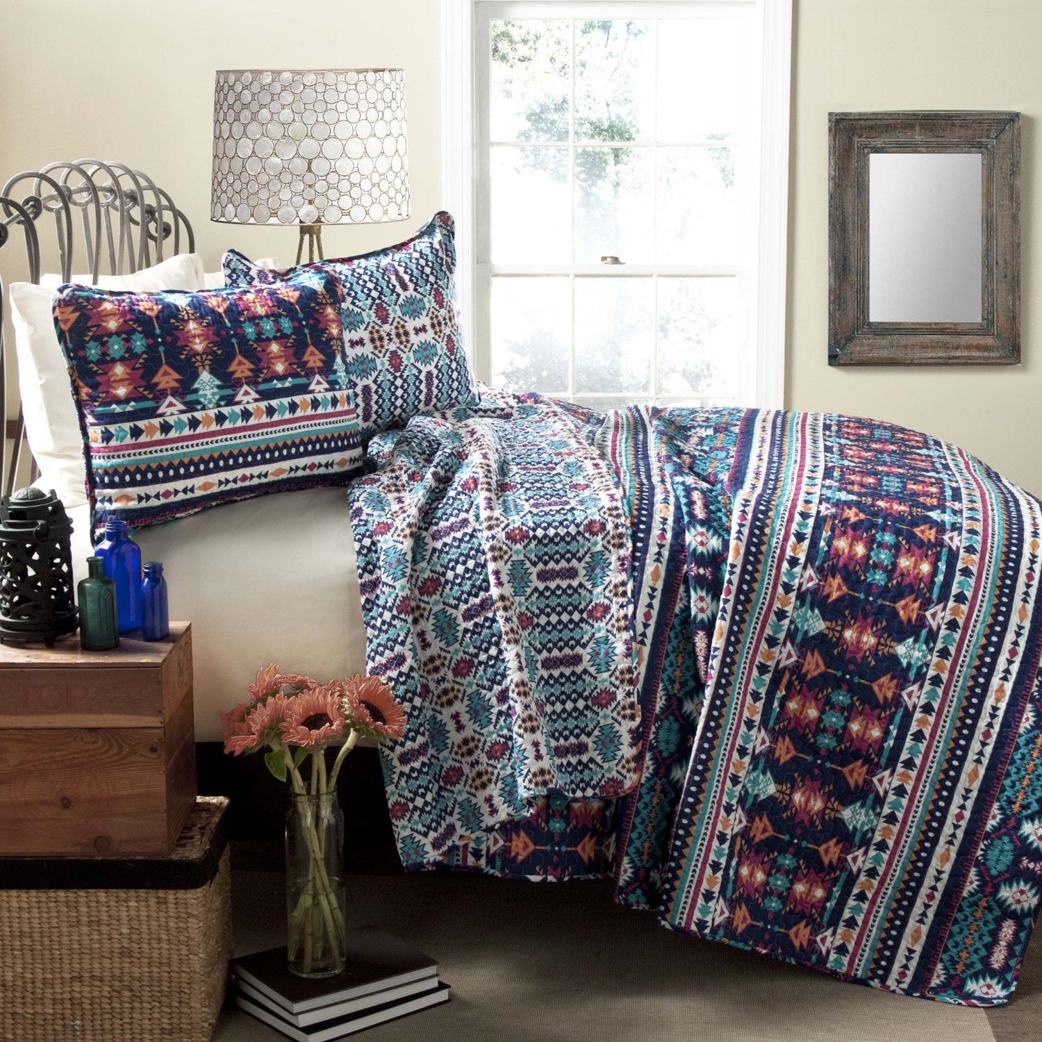 Southwest Style Comforters And Native American Indian Themed Bedding Southwest Style Bedding Sets On A Budget Can Produce Surprising Results Turquoise Accents