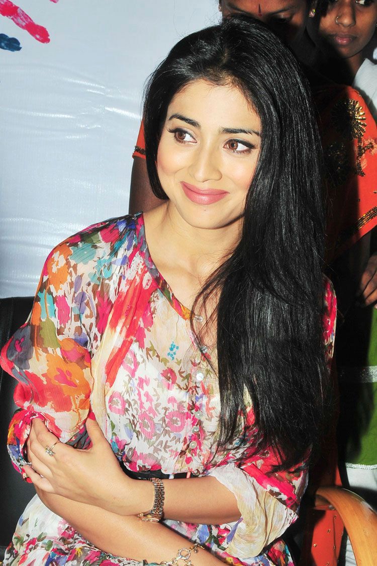 Shriya+Saran+Hot+%2526+Sexy+Pics+By+-+%2