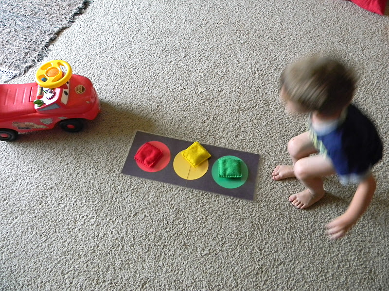 Teach Love Grow: Stoplight Game and Craft