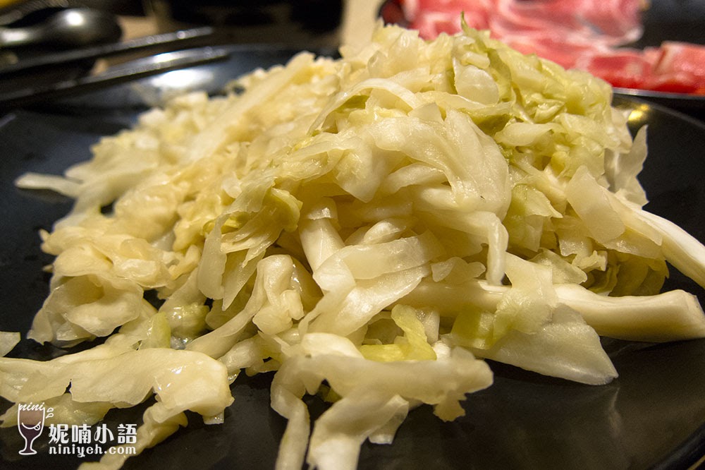 【台北內湖區】連進酸菜白肉鍋。破盤價格超值鍋物首選 【台北內湖區】連進酸菜白肉鍋。破盤價格超值鍋物首選