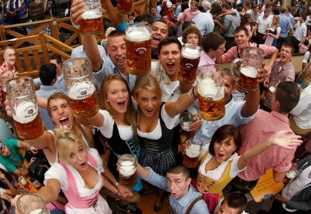 Sexy german girls in Oktoberfest: boobs, beer, cleavage, photos and videos of sexy blondes of celebration in Germany, beautiful women. Pretty girls 1x2. Schoolgirls, college girls, models, girls, beautiful.