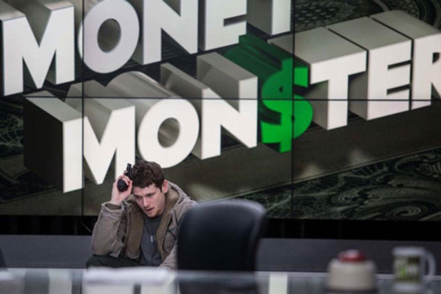 Money Monster, Movie Review. Thriller, Julia Roberts, George Clooney, Judie Foster, Jack O'Donnel, byrawlins, Money Monster, Movie Review. Thriller, Julia Roberts, George Clooney, Judie Foster, Jack O'Donnel, byrawlins,
