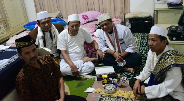 Kunjungi Habib Luthfi, Kang Anton Dapat Wejangan Pimpin Jabar