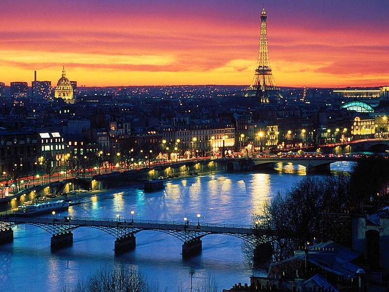 World Visits: Paris At Night Attractions World Visits: Paris At Night Attractions
