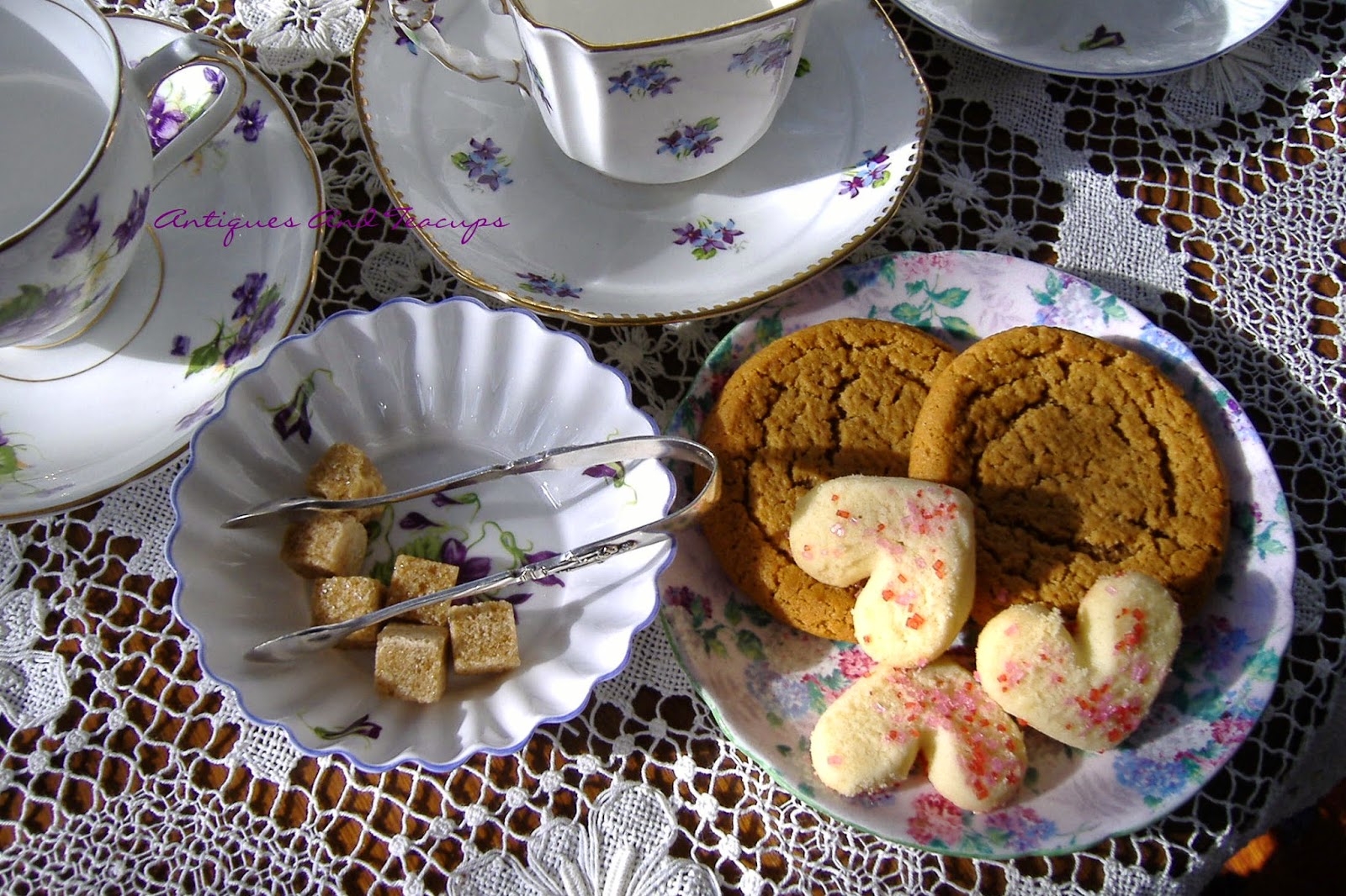 Antiques And Teacups: February 2015