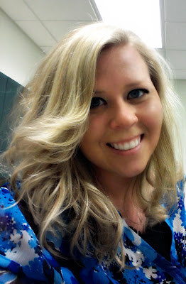 Skinny Gal Somewhere: Porn Star Blond!